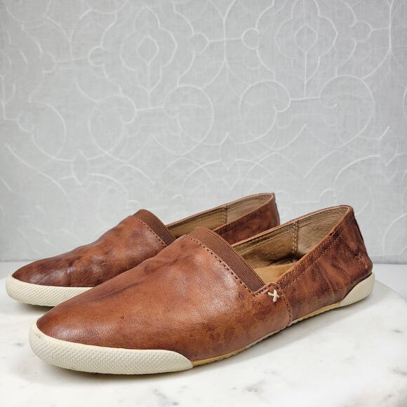Frye Melanie Shoes Womens 7 Cognac Brown Leather Embossed Logo Slip On Flats - Picture 5 of 16